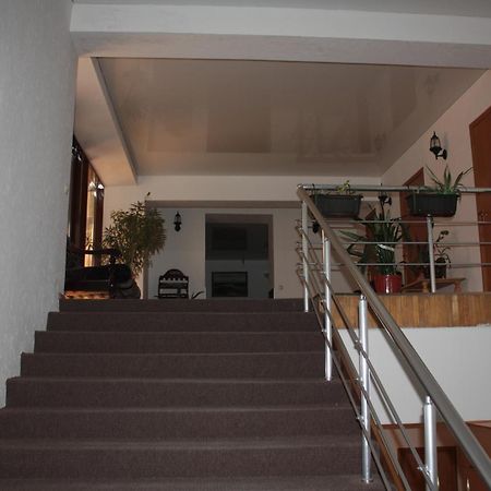 Berkana Hotel Almaty Eksteriør bilde