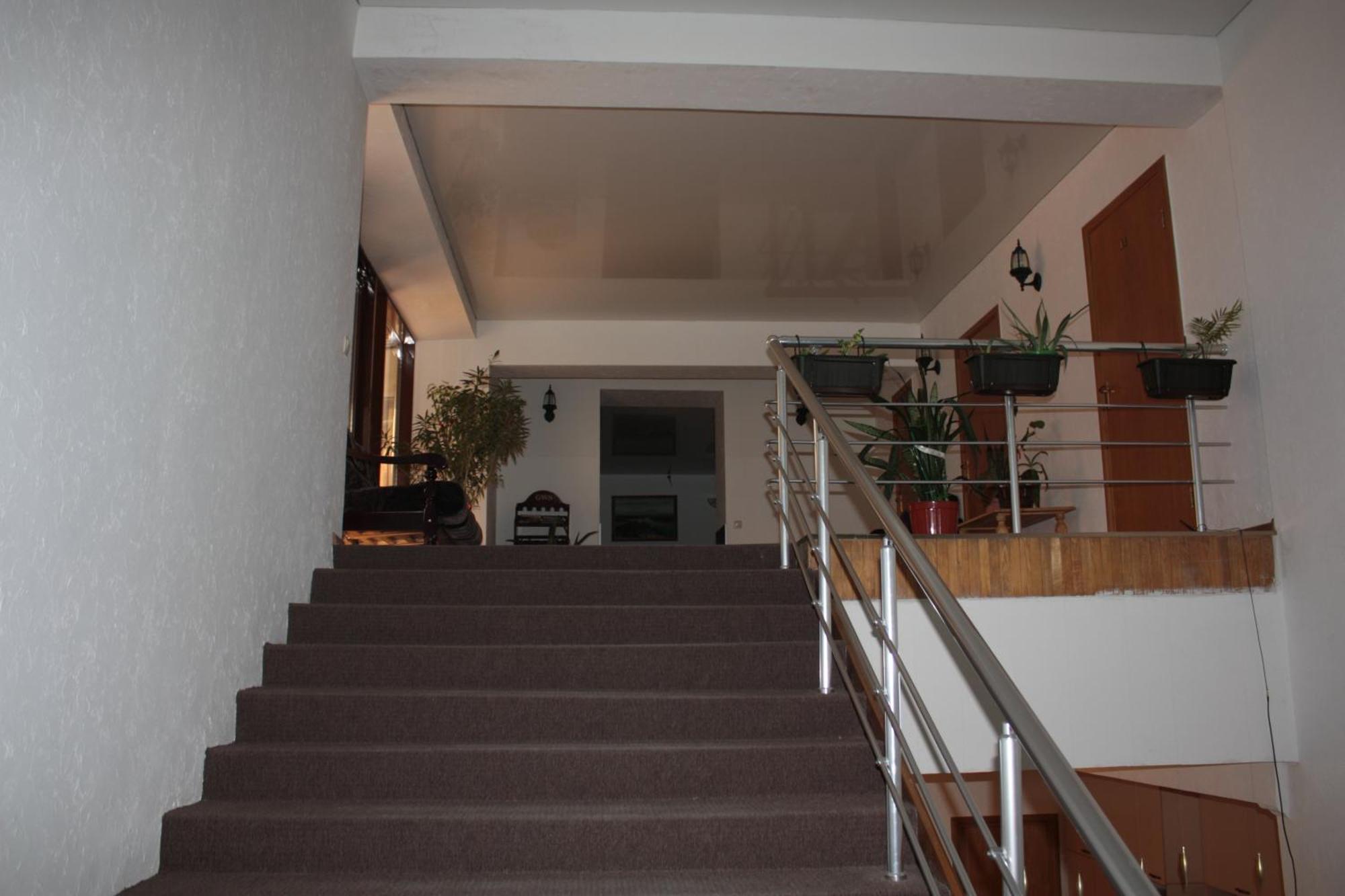 Berkana Hotel Almaty Eksteriør bilde