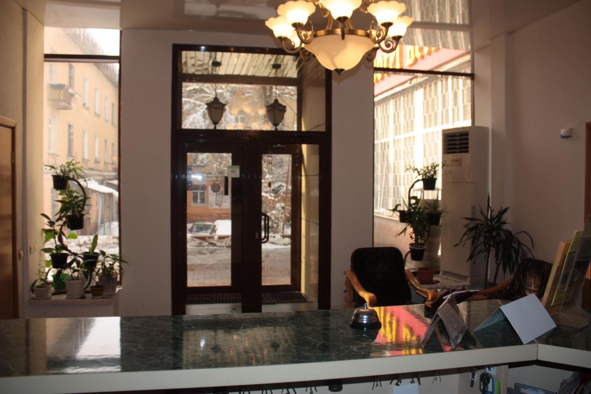 Berkana Hotel Almaty Eksteriør bilde